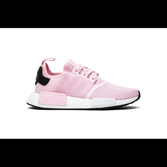 Pink women's adidas NMD r1 sz 8.5 brand new in box NWT Pink women's adidas NMD r1 sz 8.5 brand new in box NWT